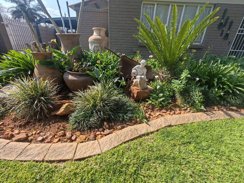 3 Bedroom Property for Sale in Pretoria Gardens Gauteng