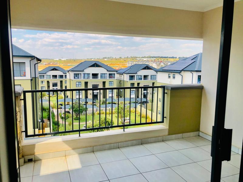 To Let 1 Bedroom Property for Rent in Waterfall Gauteng