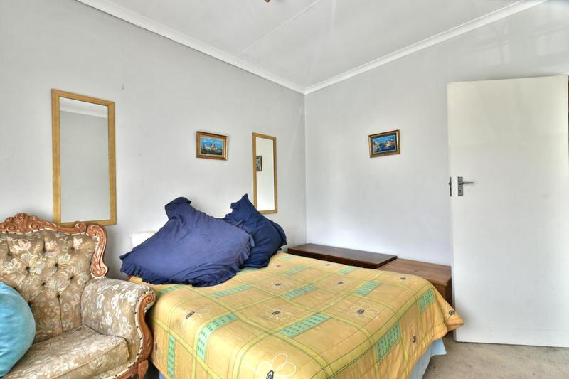 5 Bedroom Property for Sale in Glenanda Gauteng