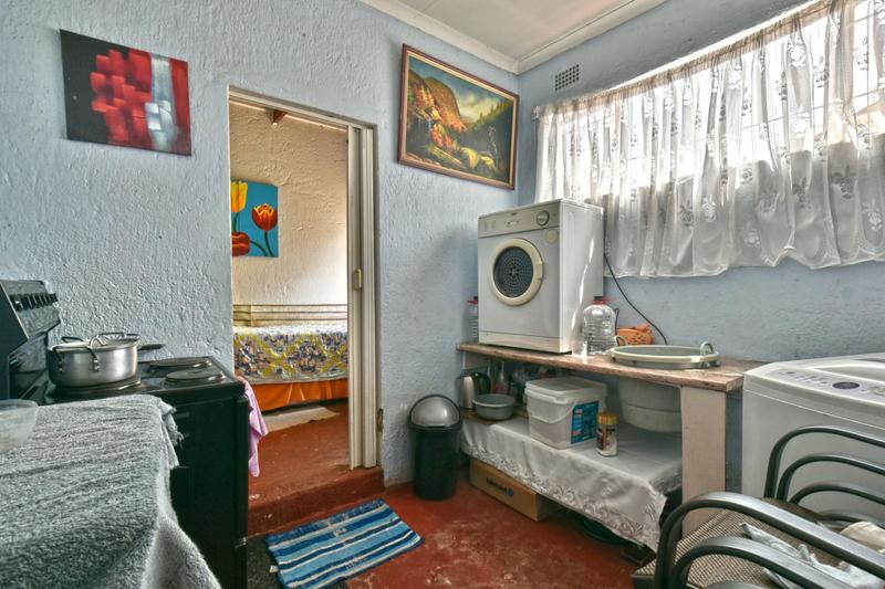 5 Bedroom Property for Sale in Glenanda Gauteng