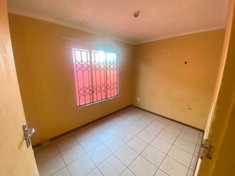 3 Bedroom Property for Sale in Protea Glen Gauteng