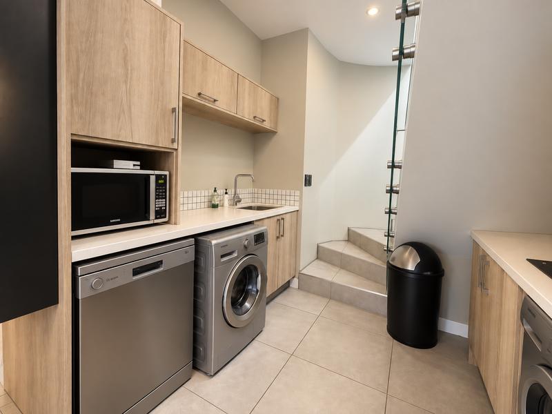 To Let 2 Bedroom Property for Rent in Menlo Park Gauteng