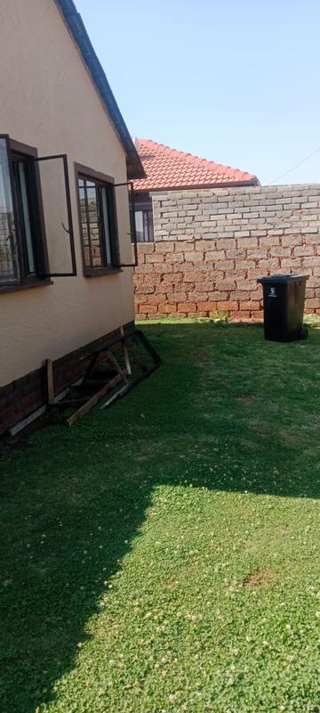 To Let 2 Bedroom Property for Rent in Dawn Park Gauteng