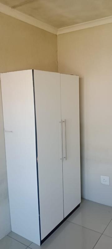 To Let 2 Bedroom Property for Rent in Dawn Park Gauteng