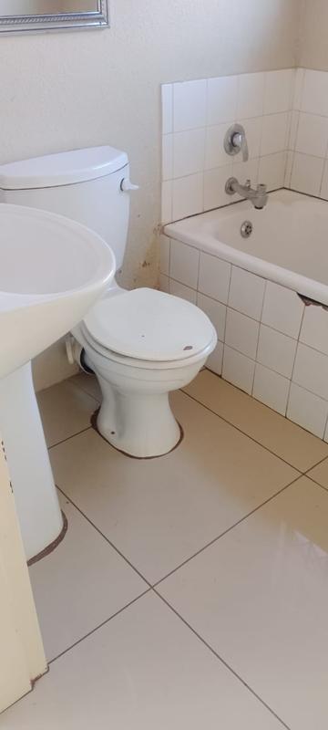 To Let 2 Bedroom Property for Rent in Dawn Park Gauteng