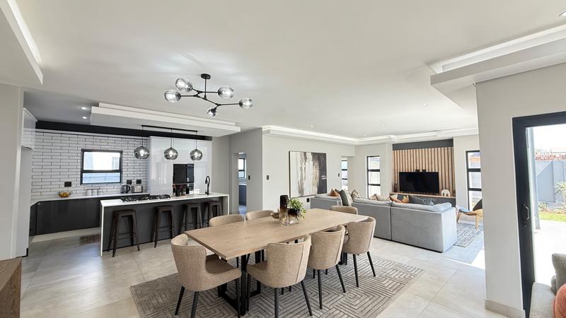 4 Bedroom Property for Sale in Fountainbrook Estate Gauteng