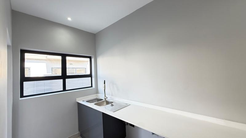 4 Bedroom Property for Sale in Fountainbrook Estate Gauteng