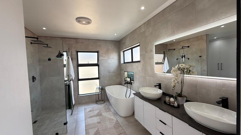 4 Bedroom Property for Sale in Fountainbrook Estate Gauteng