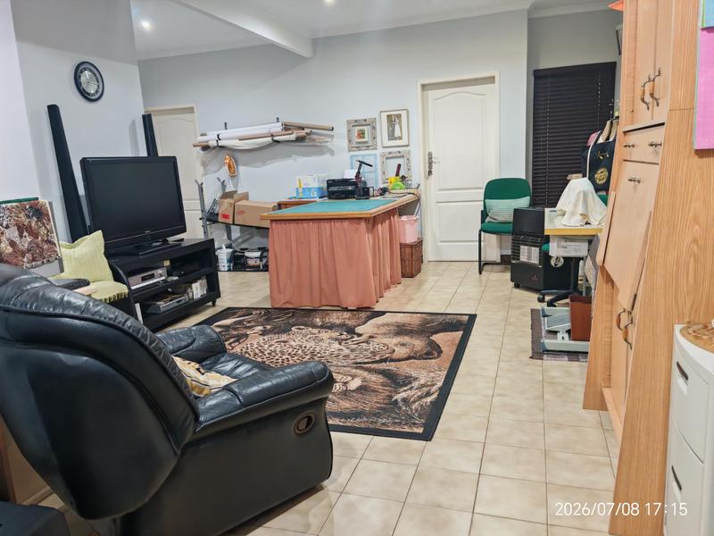 4 Bedroom Property for Sale in Wierda Park Gauteng