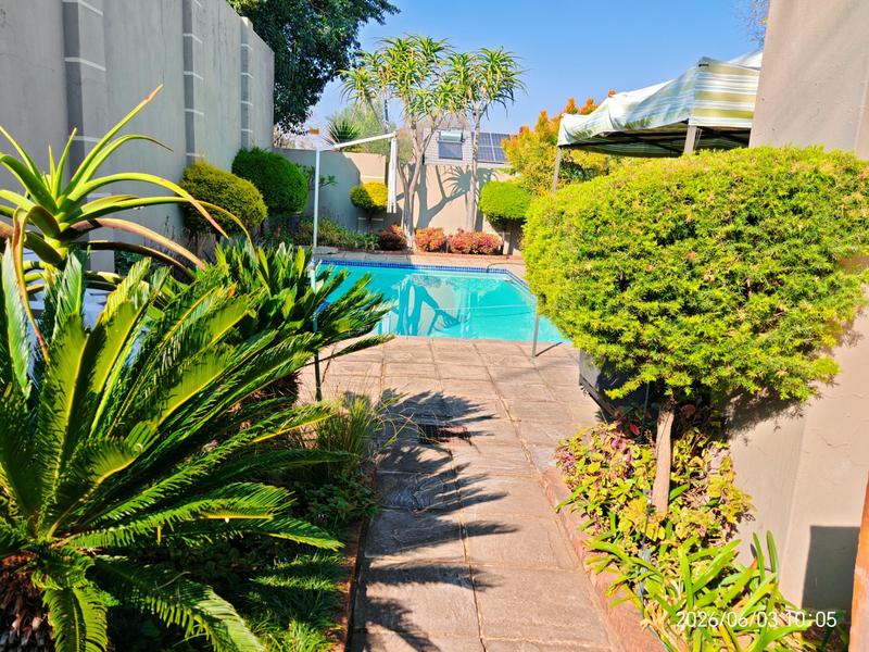 4 Bedroom Property for Sale in Wierda Park Gauteng