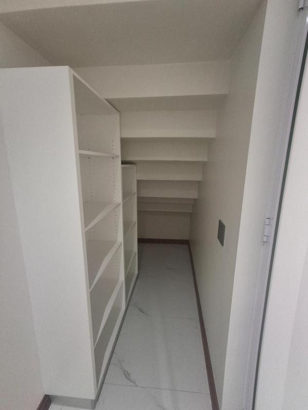 To Let 4 Bedroom Property for Rent in Linden Gauteng