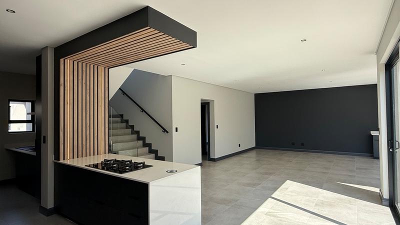 4 Bedroom Property for Sale in Fountainbrook Estate Gauteng
