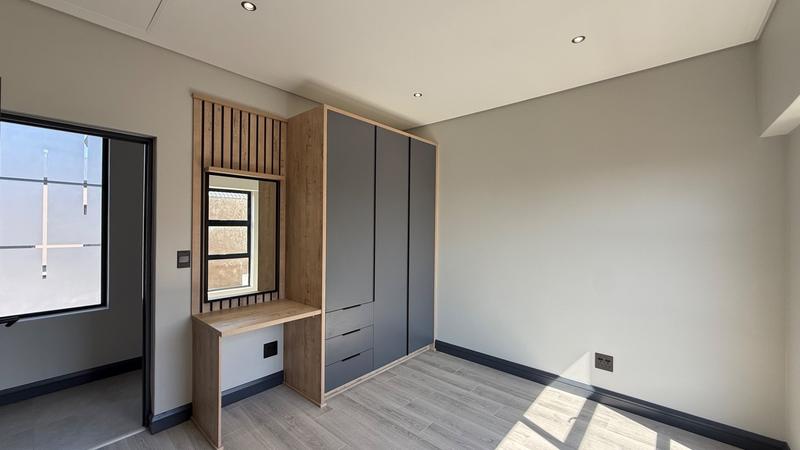 4 Bedroom Property for Sale in Fountainbrook Estate Gauteng