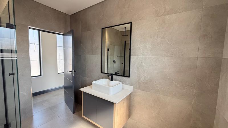 4 Bedroom Property for Sale in Fountainbrook Estate Gauteng