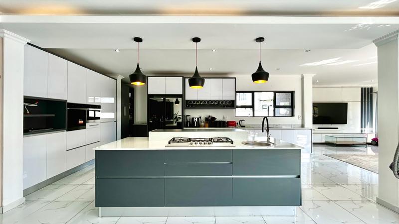 5 Bedroom Property for Sale in Savannah Country Estate Gauteng