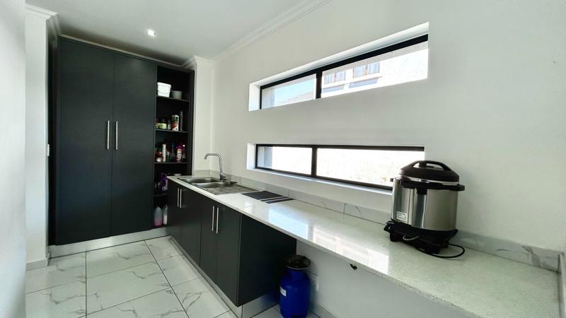 5 Bedroom Property for Sale in Savannah Country Estate Gauteng