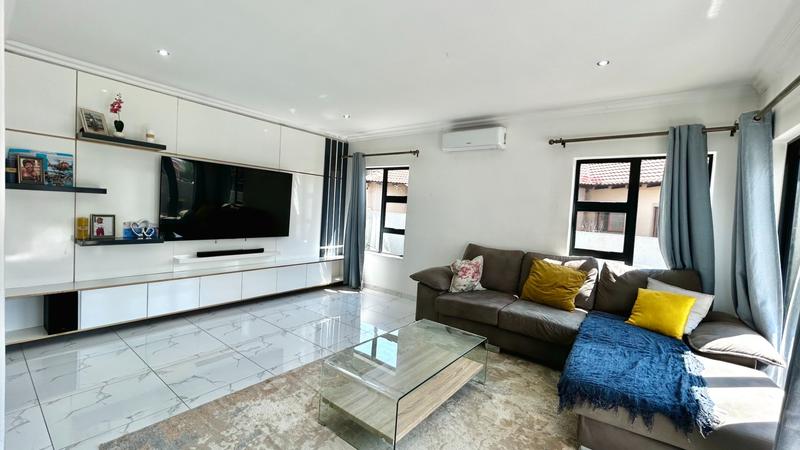 5 Bedroom Property for Sale in Savannah Country Estate Gauteng