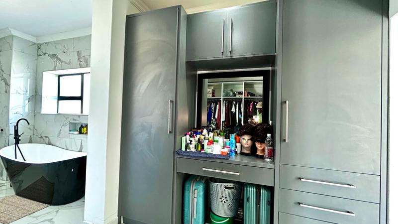 5 Bedroom Property for Sale in Savannah Country Estate Gauteng