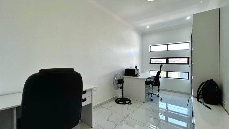 5 Bedroom Property for Sale in Savannah Country Estate Gauteng