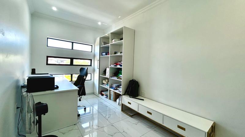 5 Bedroom Property for Sale in Savannah Country Estate Gauteng