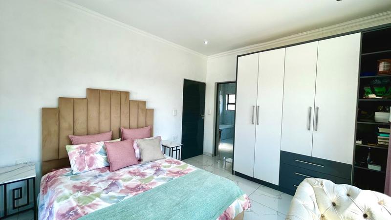 5 Bedroom Property for Sale in Savannah Country Estate Gauteng