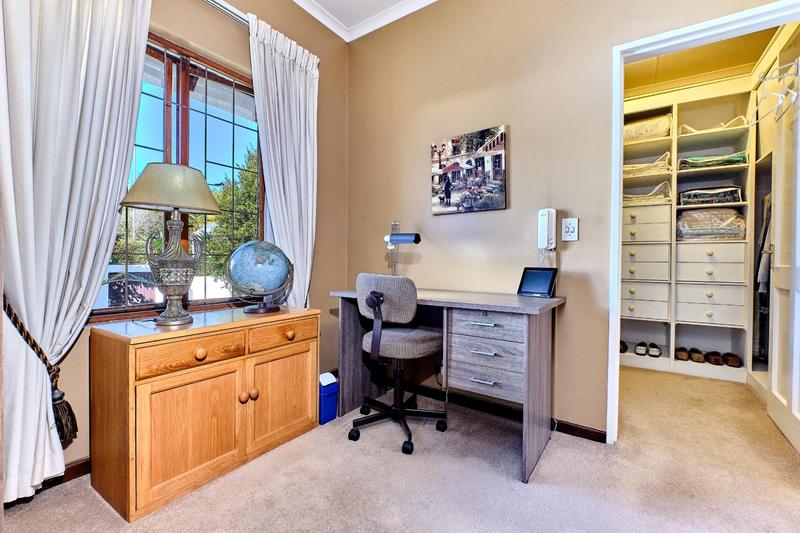 3 Bedroom Property for Sale in Bryanston Gauteng