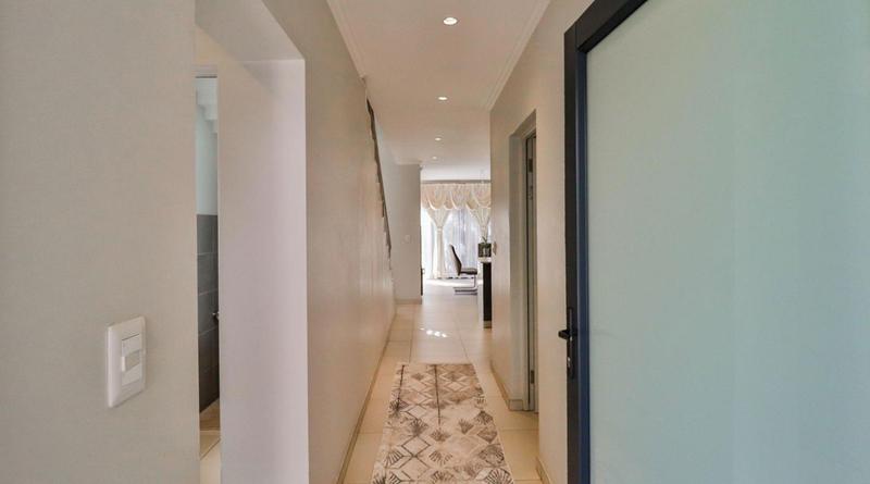 4 Bedroom Property for Sale in Bryanston Gauteng