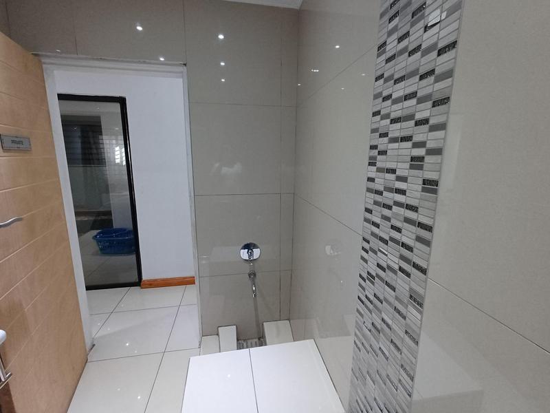 6 Bedroom Property for Sale in Erasmia Gauteng