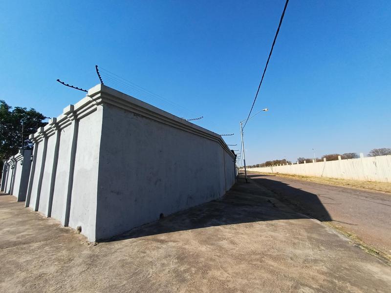 6 Bedroom Property for Sale in Erasmia Gauteng