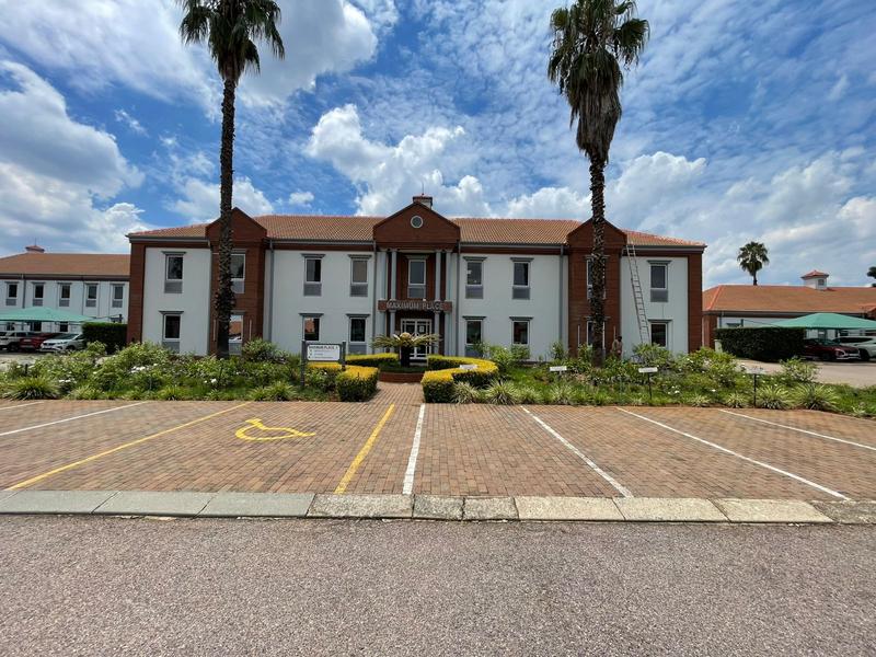 To Let Commercial Property for Rent in Die Hoewes Gauteng