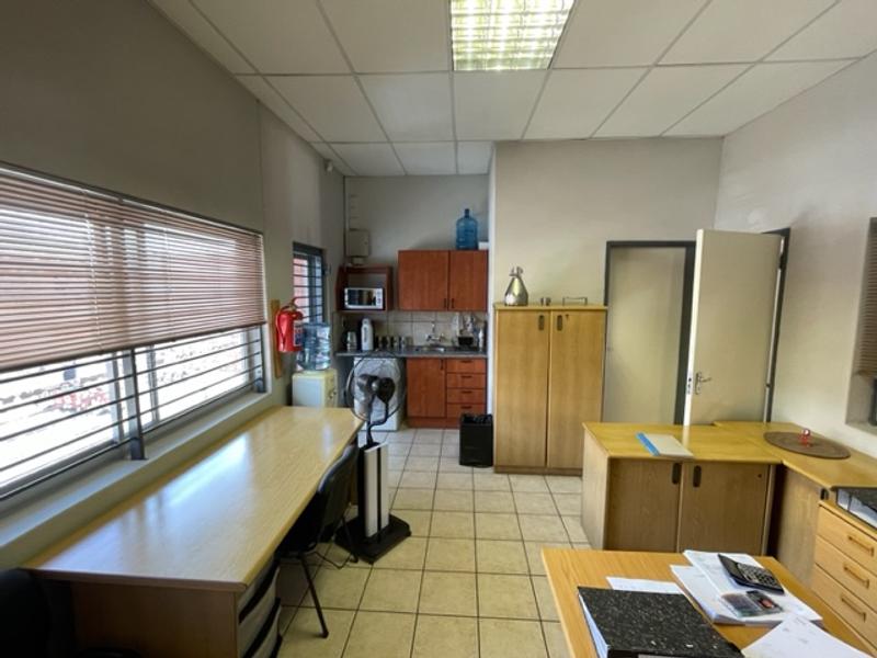 To Let Commercial Property for Rent in Hennopspark Gauteng