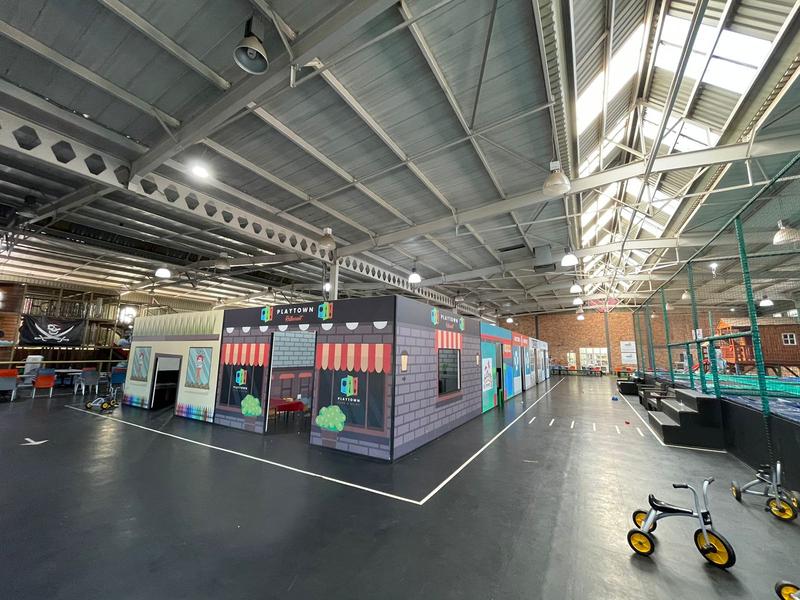 To Let Commercial Property for Rent in Rooihuiskraal Gauteng