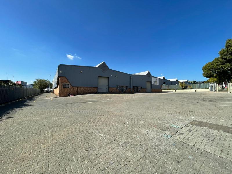 To Let Commercial Property for Rent in Rooihuiskraal Gauteng