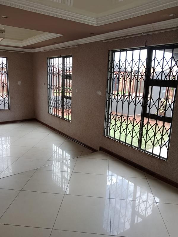 To Let 3 Bedroom Property for Rent in Dawn Park Gauteng