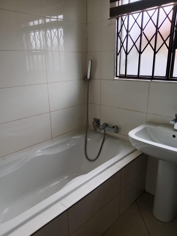 To Let 3 Bedroom Property for Rent in Dawn Park Gauteng