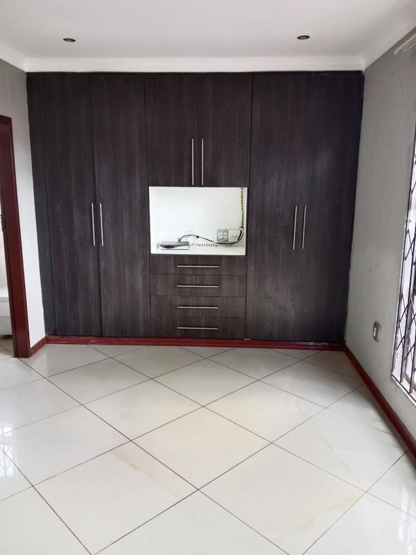 To Let 3 Bedroom Property for Rent in Dawn Park Gauteng
