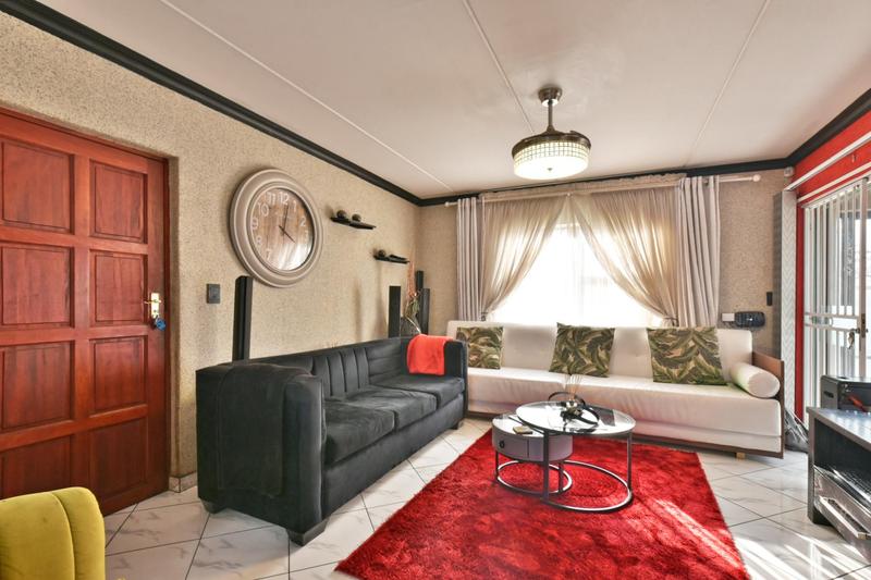 3 Bedroom Property for Sale in New Market Gauteng
