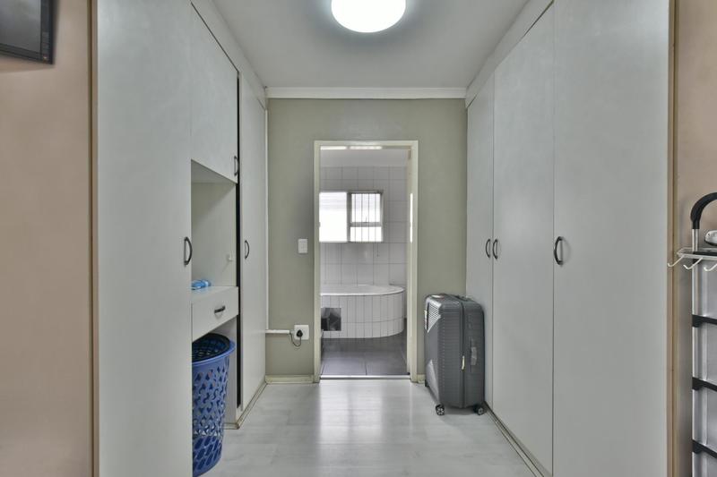 3 Bedroom Property for Sale in New Market Gauteng