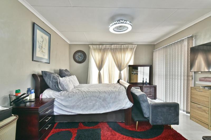 3 Bedroom Property for Sale in New Market Gauteng