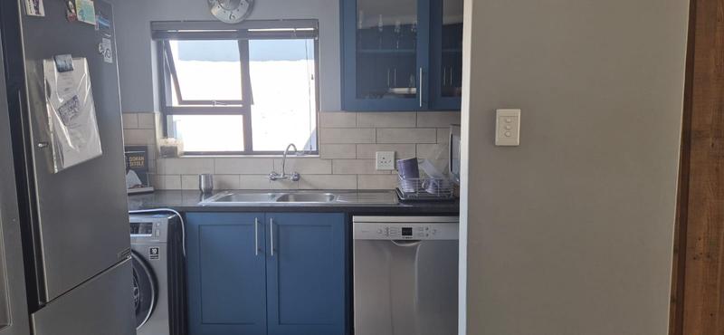 To Let 3 Bedroom Property for Rent in Midstream Estate Gauteng