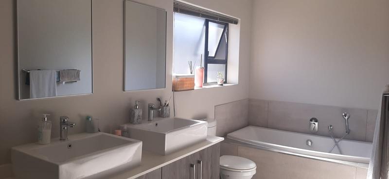 To Let 3 Bedroom Property for Rent in Midstream Meadows Gauteng