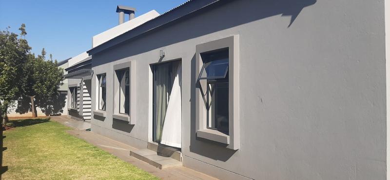 To Let 3 Bedroom Property for Rent in Midstream Meadows Gauteng