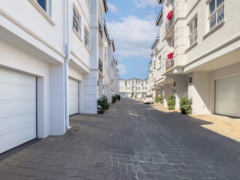 To Let 3 Bedroom Property for Rent in Bryanston Gauteng