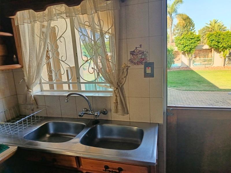 4 Bedroom Property for Sale in Kempton Park Ext 4 Gauteng
