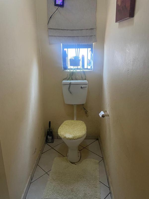 2 Bedroom Property for Sale in Goudrand Gauteng