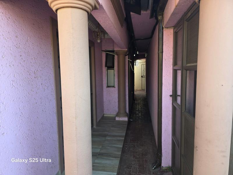 3 Bedroom Property for Sale in Pimville Zone 4 Gauteng