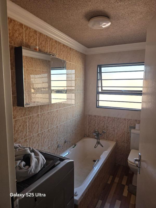 3 Bedroom Property for Sale in Pimville Zone 4 Gauteng