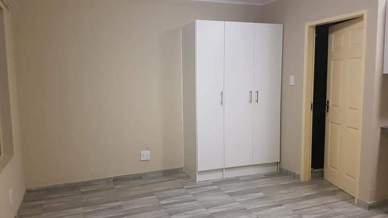 1 Bedroom Property for Sale in Birch Acres Gauteng