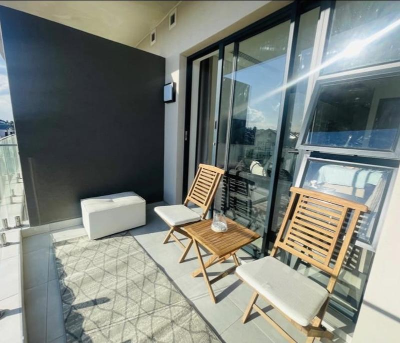 To Let 1 Bedroom Property for Rent in Waterfall Gauteng