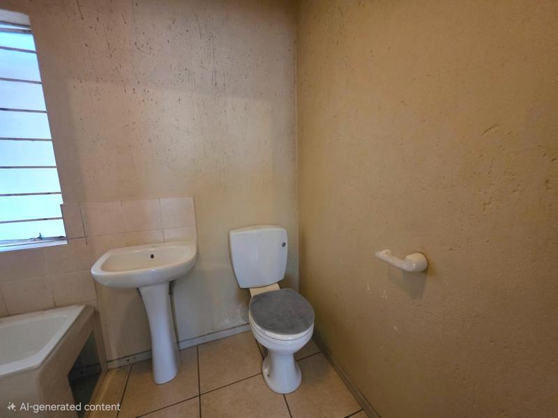 1 Bedroom Property for Sale in Klippoortjie Gauteng